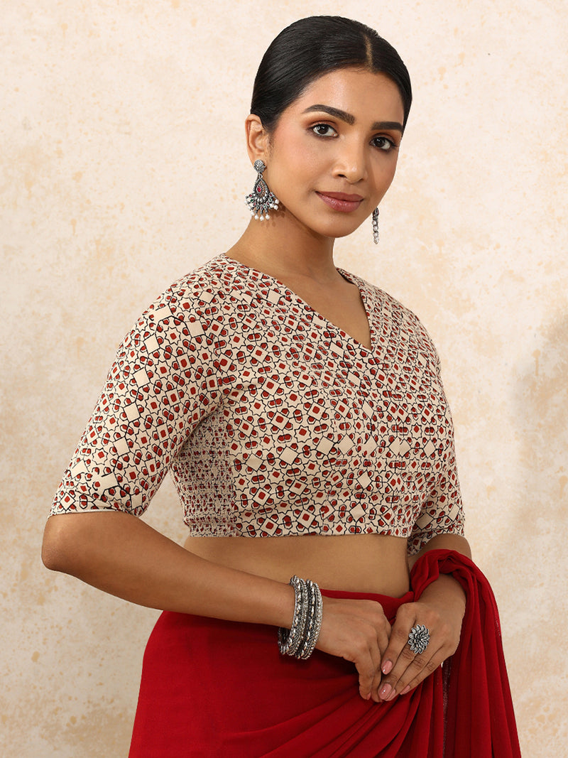 Ami x Rozaana | Elbow Sleeves Saree Blouse in Cream & Red Geometric Block Print Cotton-Binks