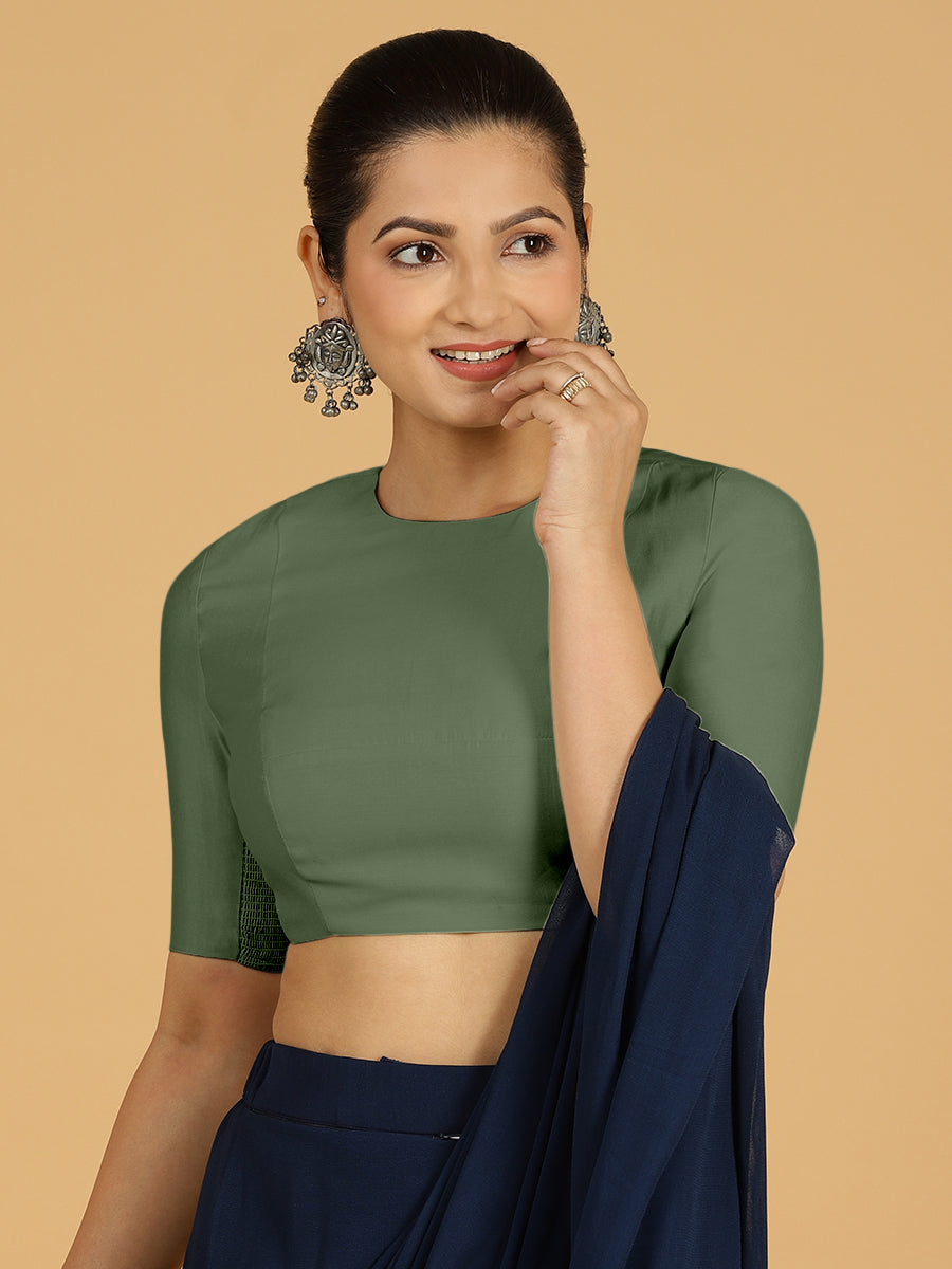 Amisha x Rozaana Saree Blouse, in Green Viscose, featuring elbow sleeves and jewel neckline, made for daily & work (view 7).
