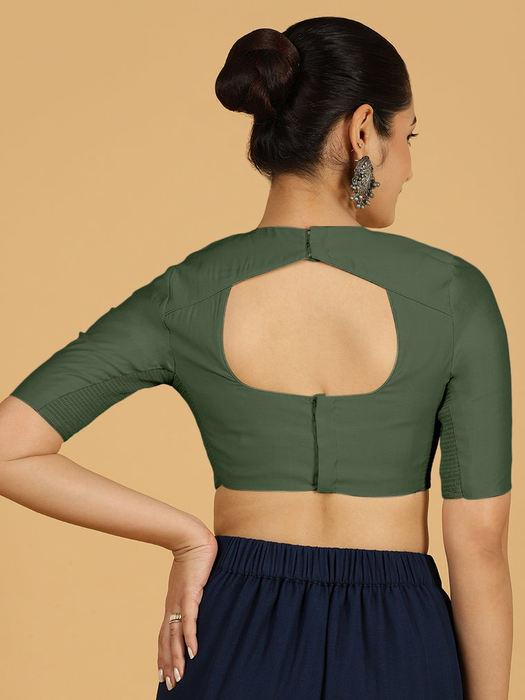 Amisha x Rozaana Saree Blouse, in Green Viscose, featuring elbow sleeves and jewel neckline, made for daily & work (view 2).