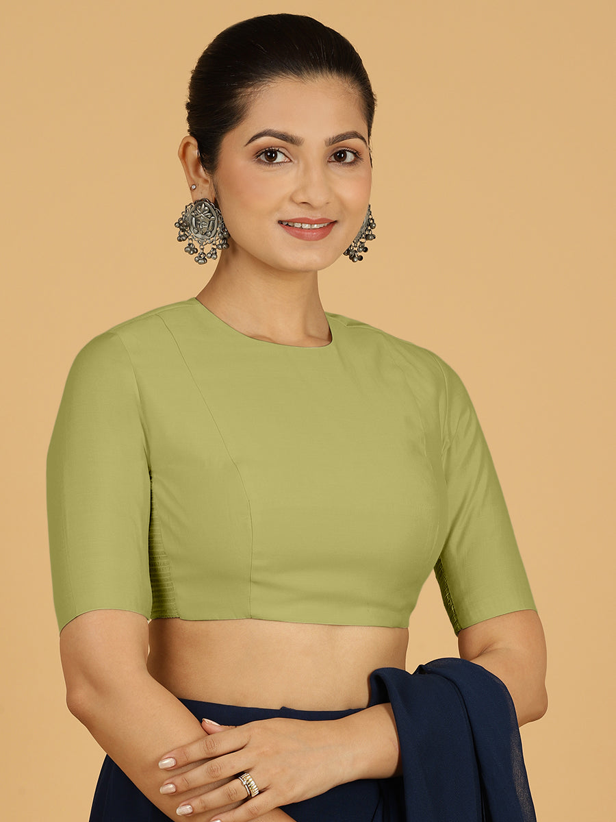 Amisha x Rozaana Saree Blouse, in Green Viscose, featuring elbow sleeves and stylised neckline, made for daily & work (view 5).