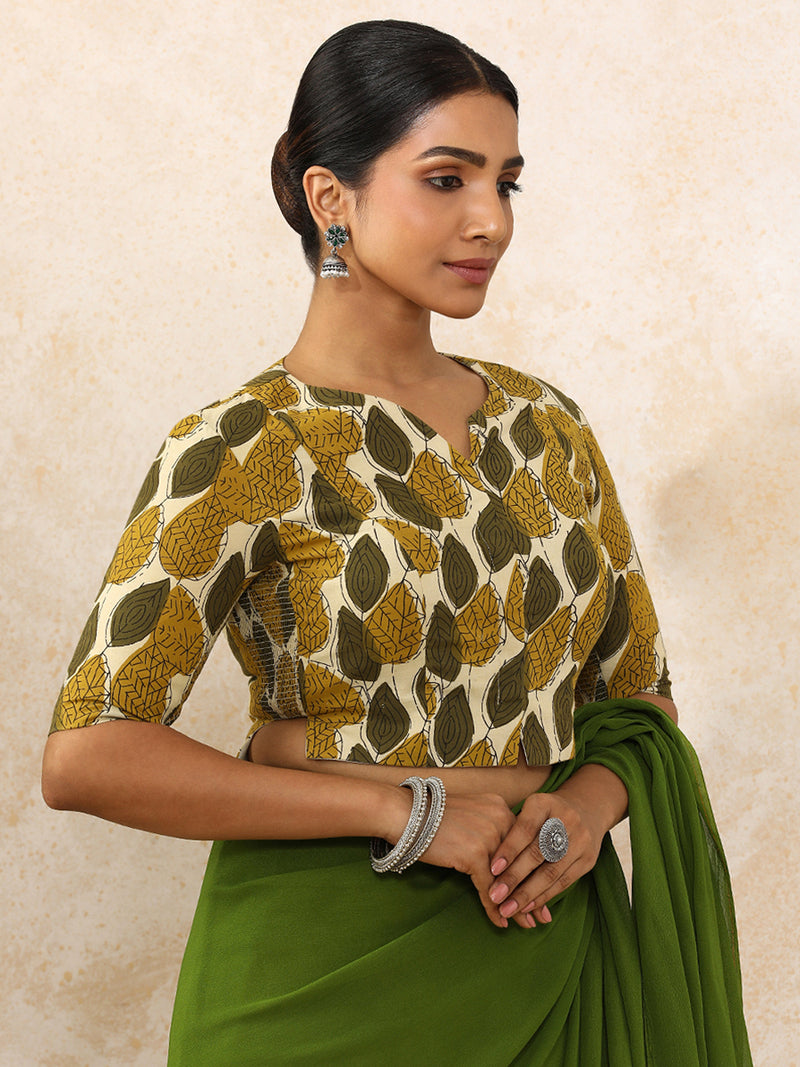 Bhavika x Rozaana | Elbow Sleeves Saree Blouse in Olive Foliage Block Print Cotton-Binks