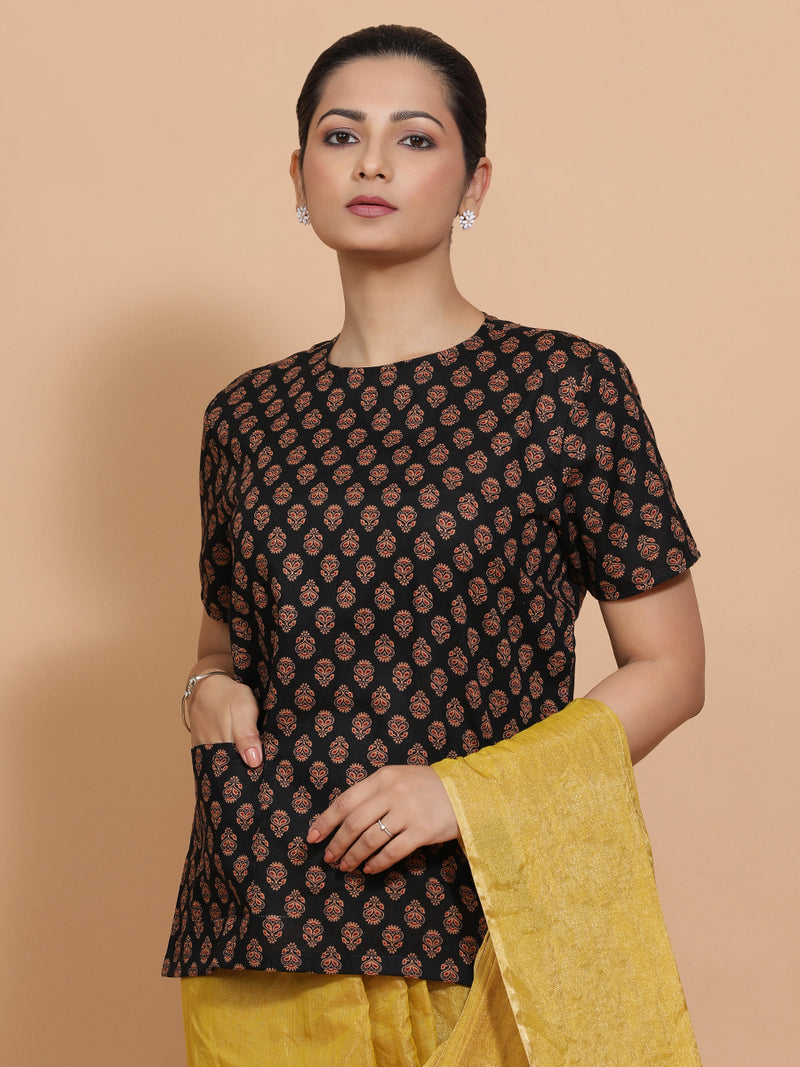 Brinda x Rozaana | Short Sleeves Cotton Saree Blouse in Black Peacock Block Print Fabric-Binks