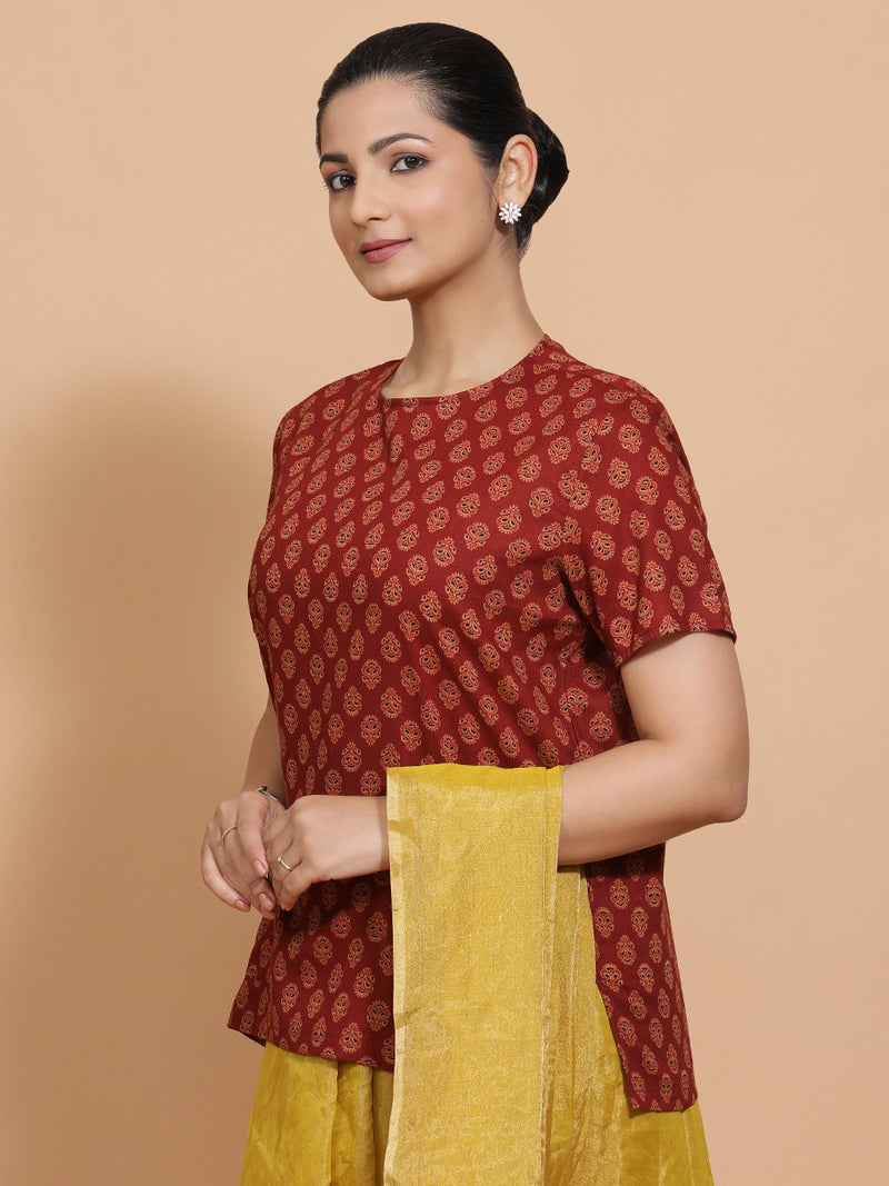 Brinda x Rozaana | Short Sleeves Cotton Saree Blouse in Red Peacock Block Print Fabric-Binks