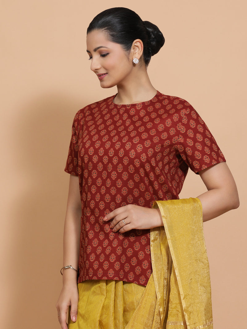 Brinda x Rozaana | Short Sleeves Cotton Saree Blouse in Red Peacock Block Print Fabric-Binks