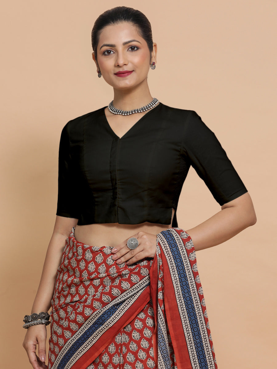 Chaya x Rozaana Saree Blouse, in Black Cotton, featuring elbow sleeves and v-neckline, made for daily & work (view 8).