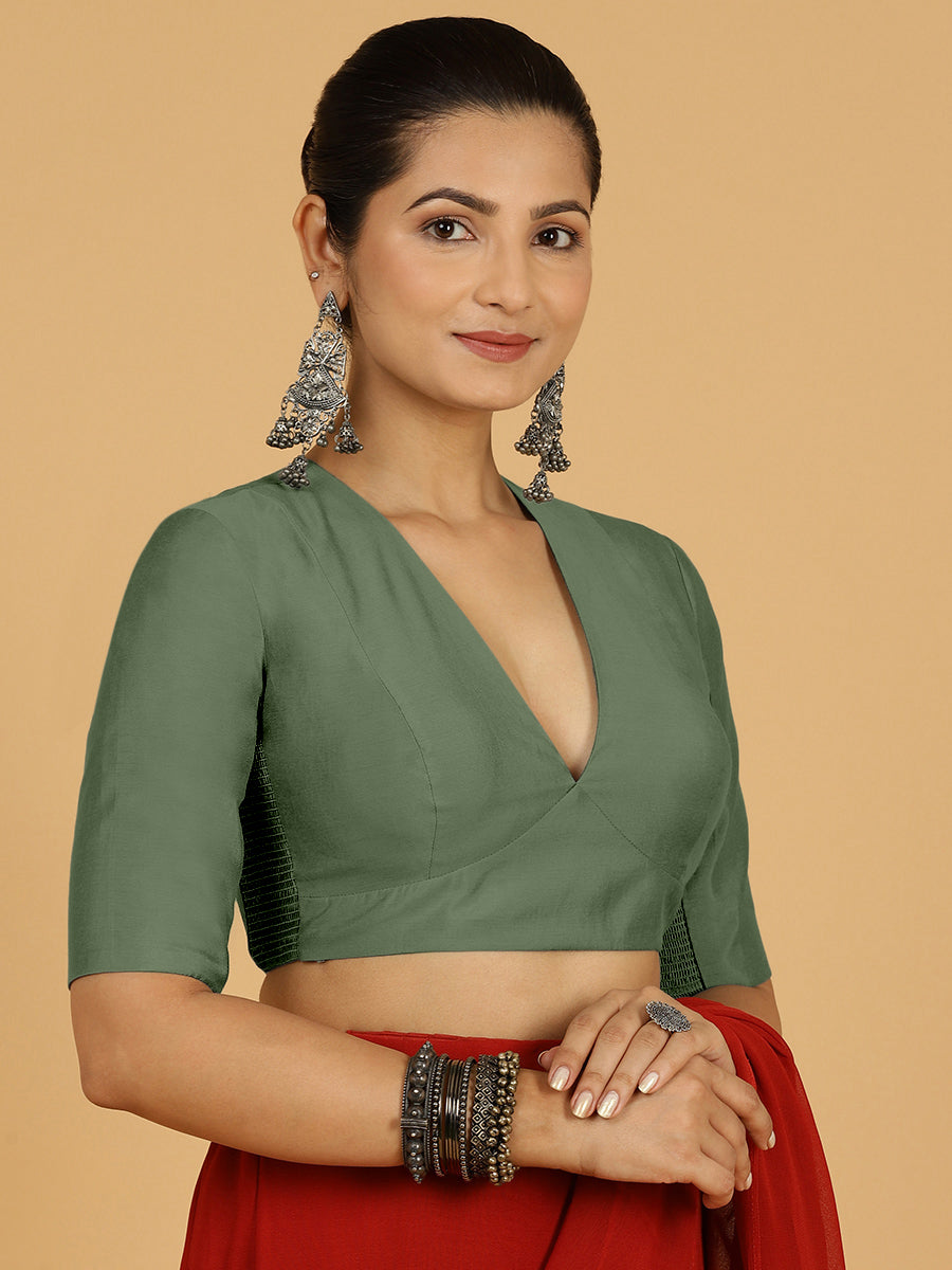 Damini x Rozaana Saree Blouse, in Green Viscose, featuring elbow sleeves and v-neckline, made for daily & work (view 8).