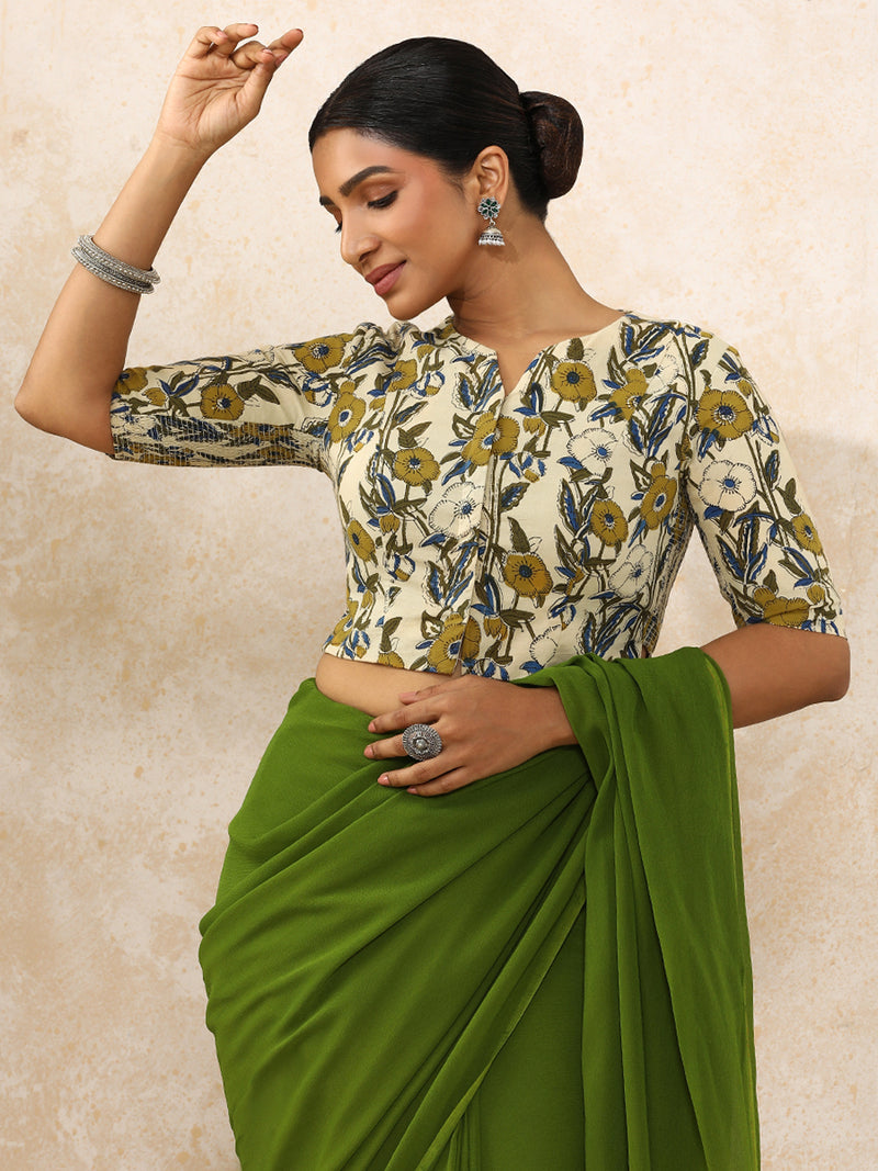 Devika x Rozaana | Elbow Sleeves Saree Blouse in Cream Meadow Block Print Cotton-Binks