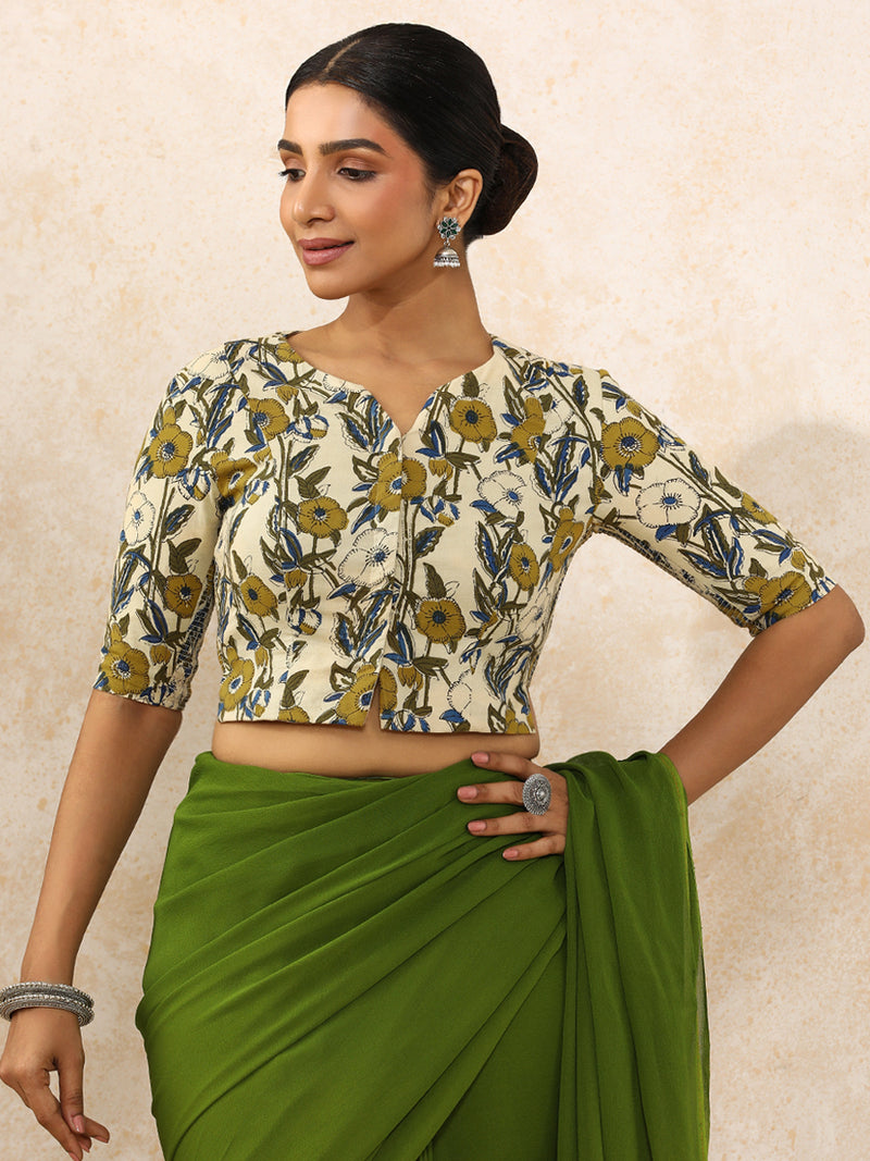 Devika x Rozaana | Elbow Sleeves Saree Blouse in Cream Meadow Block Print Cotton-Binks