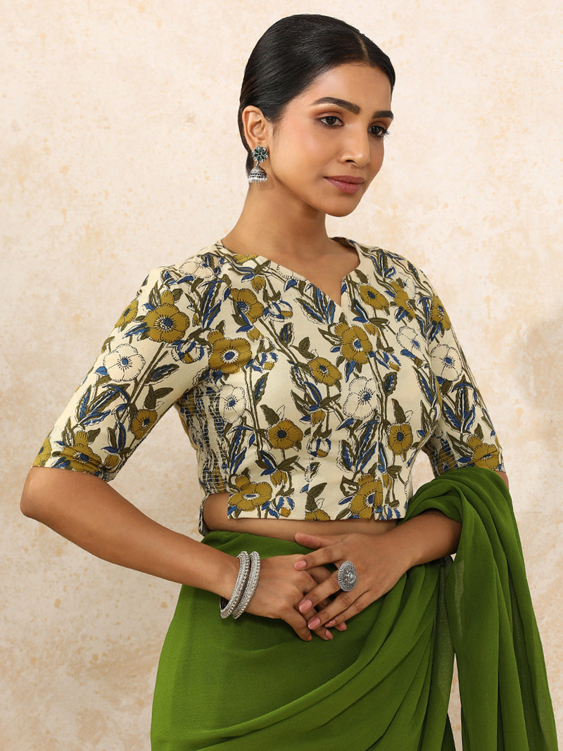 Devika x Rozaana | Elbow Sleeves Saree Blouse in Cream Meadow Block Print Cotton-Binks