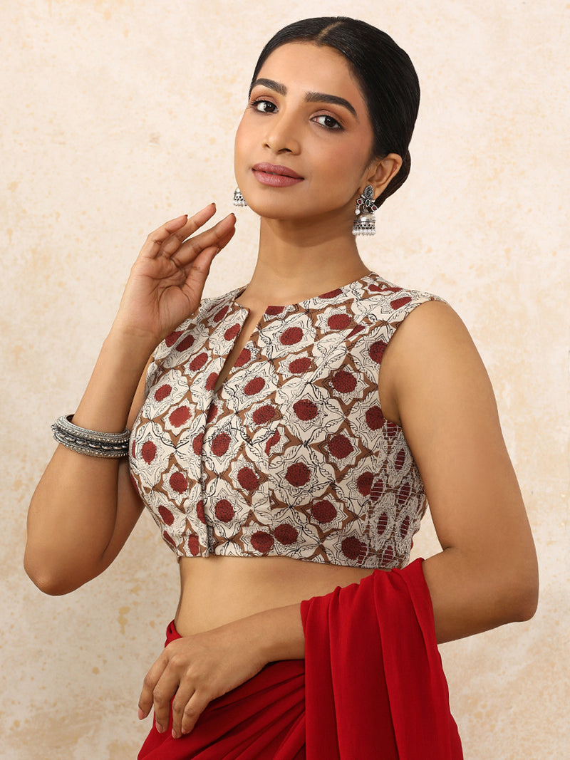 Dia x Rozaana Saree Blouse, in Cream 100% Cotton - Block Printed, featuring sleeveless and jewel neckline (view 6).