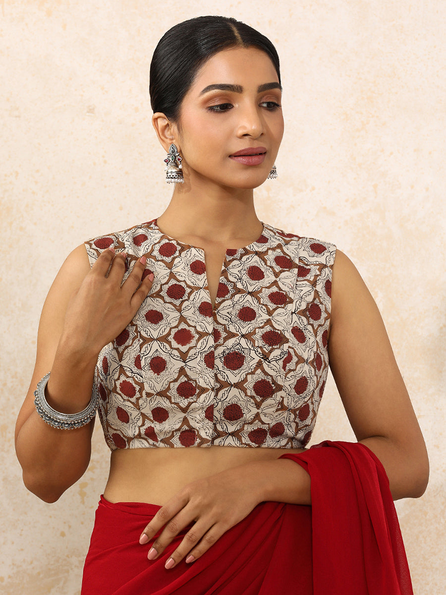 Dia x Rozaana Saree Blouse, in Cream 100% Cotton - Block Printed, featuring sleeveless and jewel neckline (view 7).