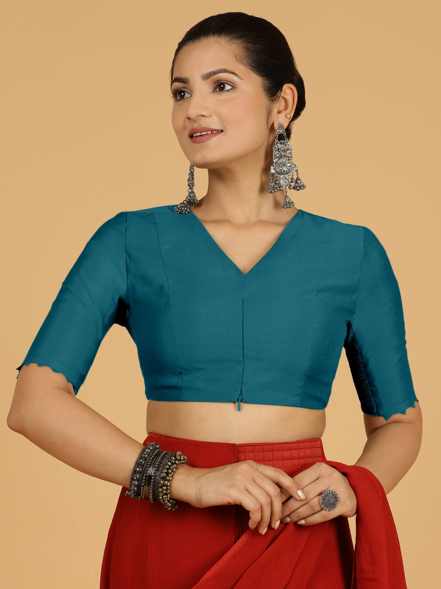 Divya x Rozaana Saree Blouse, in Blue Viscose, featuring elbow sleeves and v-neckline, made for daily & work (view 8).
