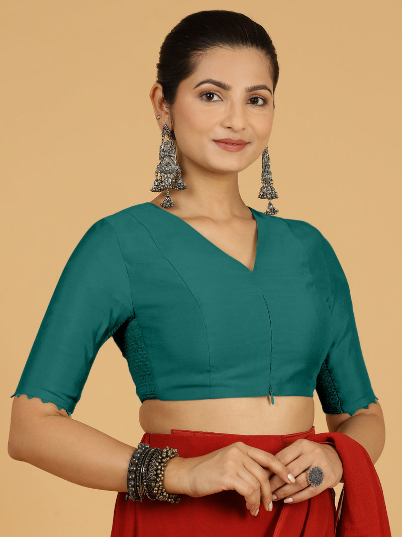 Divya x Rozaana | Elbow Sleeves Saree Blouse in Peacock Green-Binks