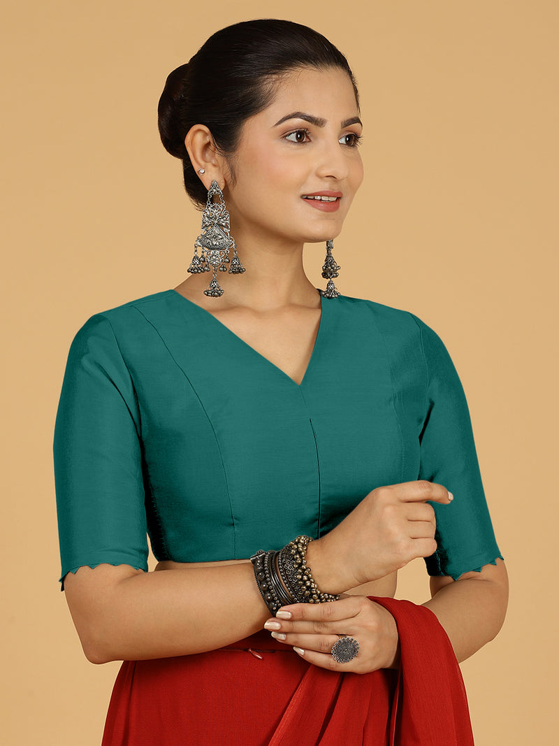 Divya x Rozaana | Elbow Sleeves Saree Blouse in Peacock Green-Binks