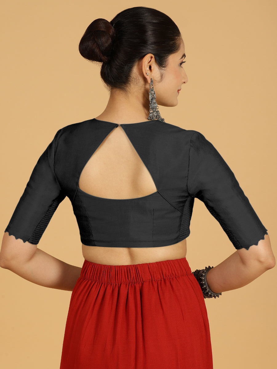 Divya x Rozaana Saree Blouse, in Black Viscose, featuring elbow sleeves and v-neckline, made for daily & work (view 2).