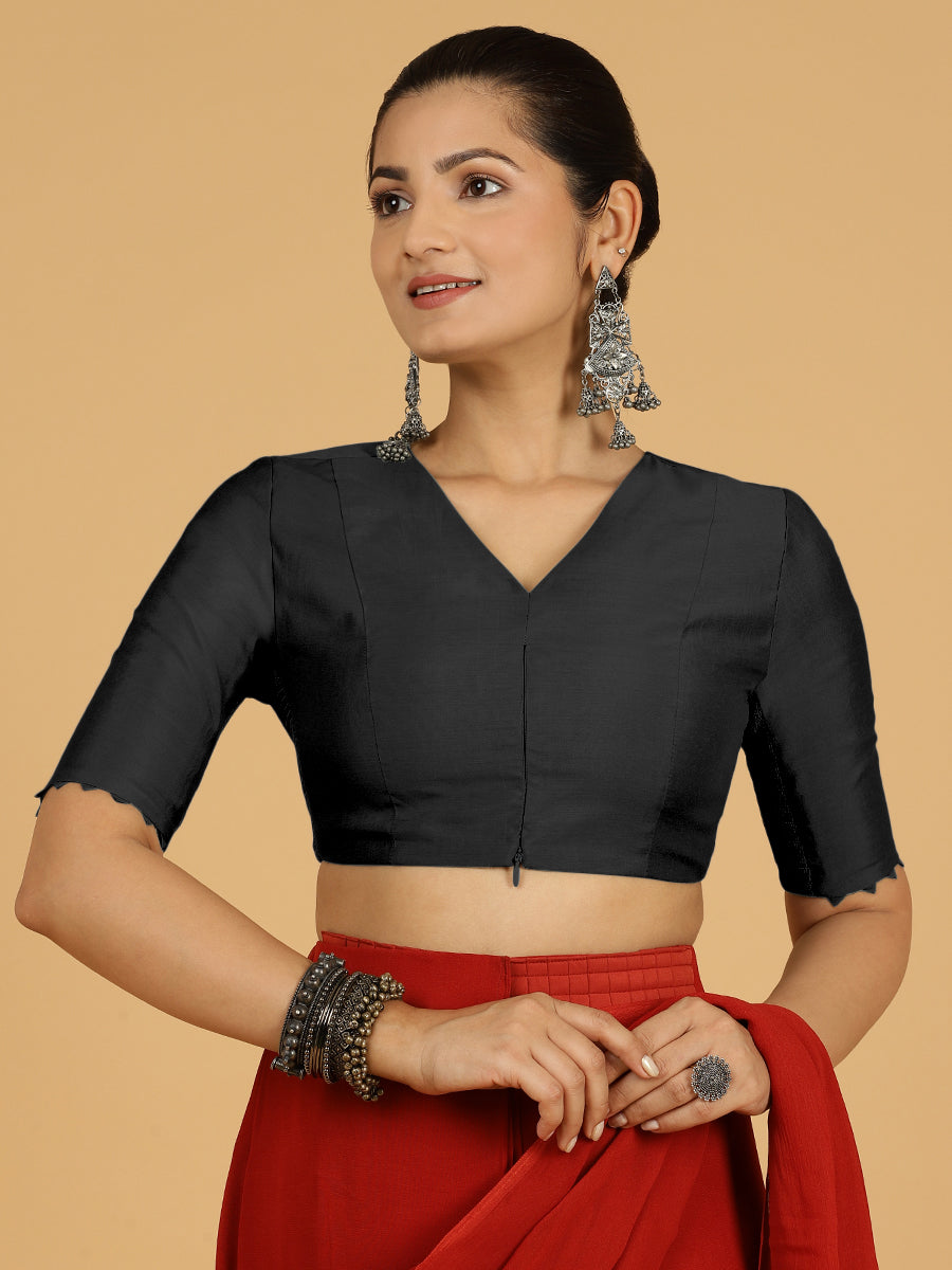 Divya x Rozaana Saree Blouse, in Black Viscose, featuring elbow sleeves and v-neckline, made for daily & work (view 8).