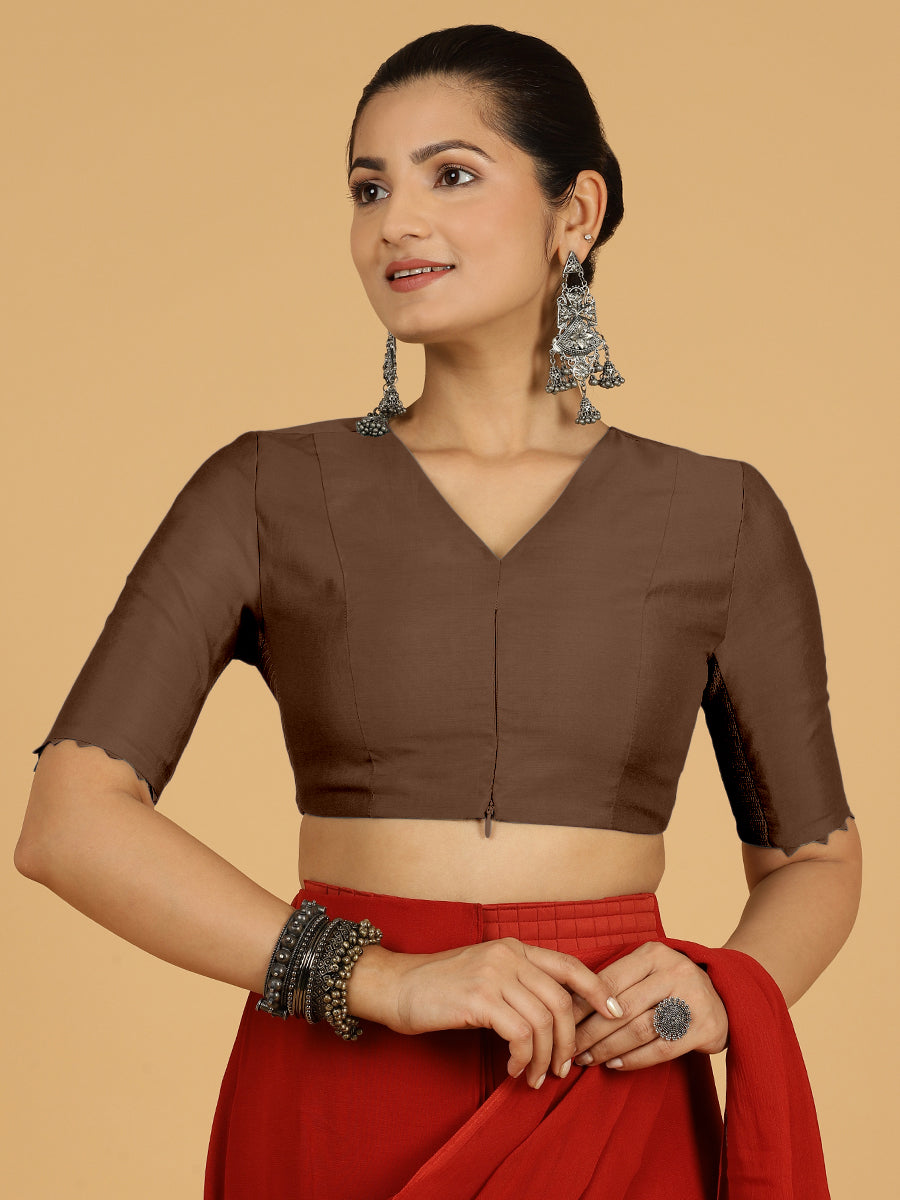 Divya x Rozaana Saree Blouse, in Brown Viscose, featuring elbow sleeves and v-neckline, made for daily & work (view 8).