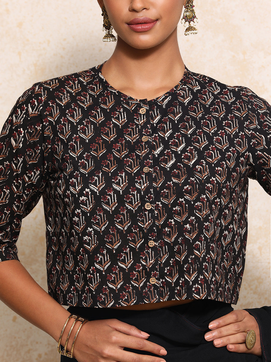 Eshani x Rozaana Saree Blouse, in Black 100% Cotton - Block Printed, featuring elbow sleeves and jewel neckline (view 3).