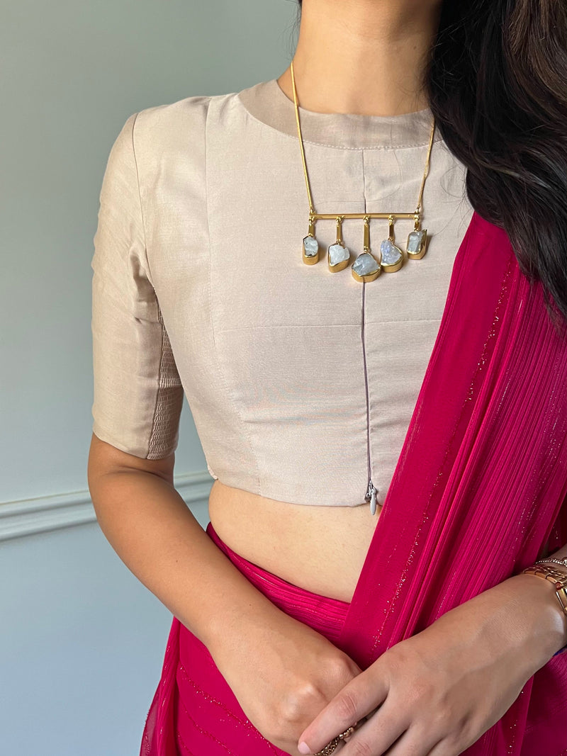 Farida x Rozaana | Regular Sleeves Saree Blouse in Oyster Grey-Binks