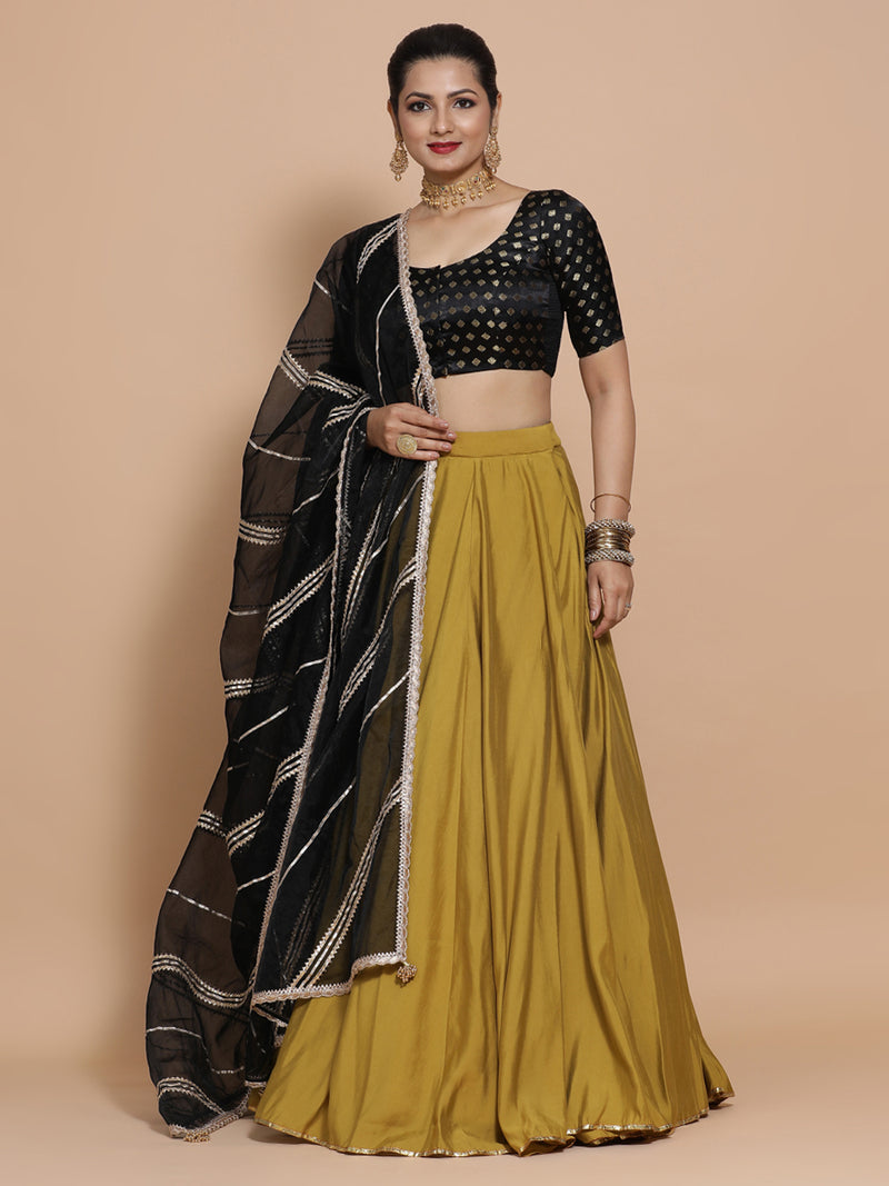 Fatima x Tyohaar | Elbow Sleeves Satin Viscose Saree Blouse in Black Butta Fabric-Binks