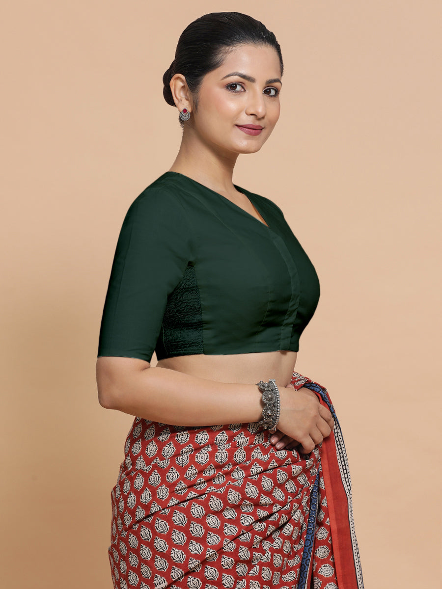 Garima x Rozaana Saree Blouse, in Green Cotton, featuring elbow sleeves and v-neckline, made for daily & work (view 8).