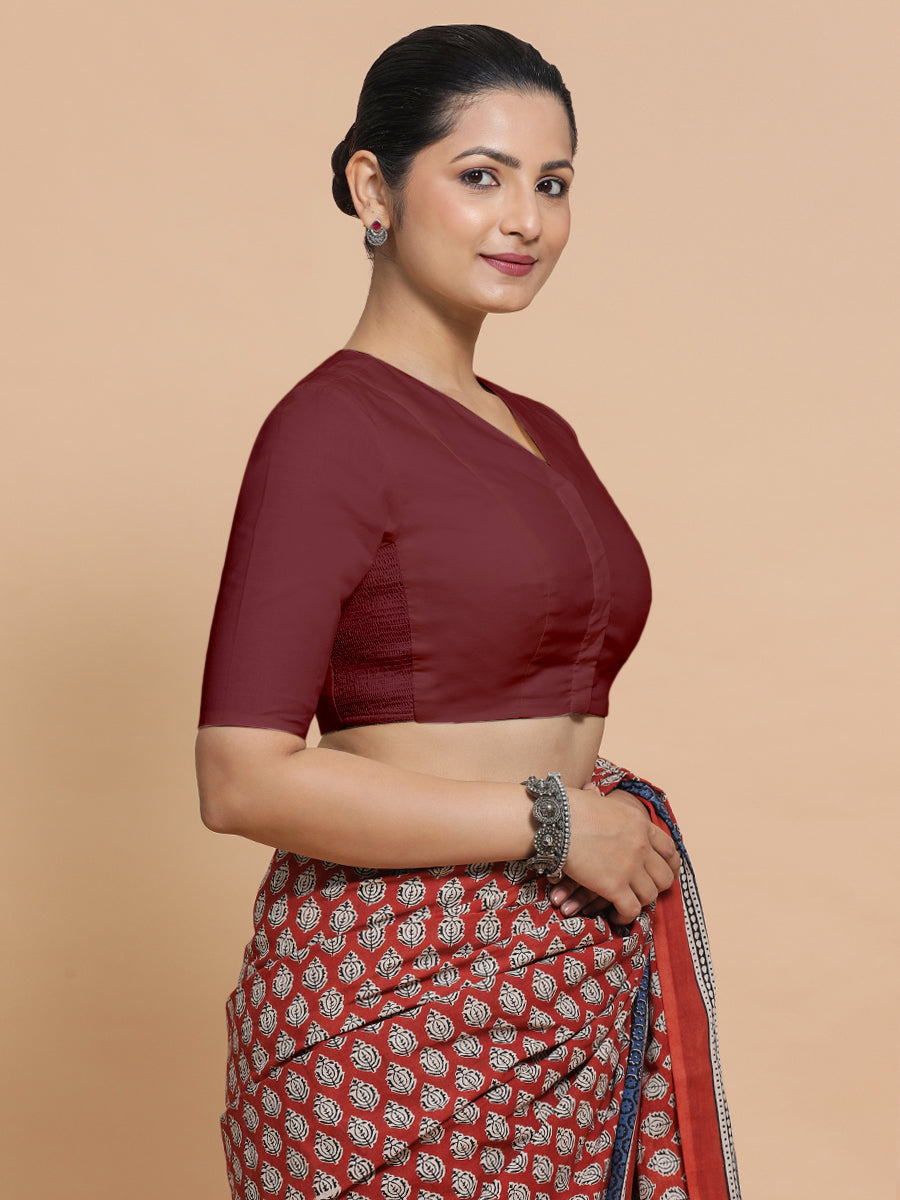 Garima x Rozaana Saree Blouse, in Maroon Cotton, featuring elbow sleeves and v-neckline, made for daily & work (view 8).