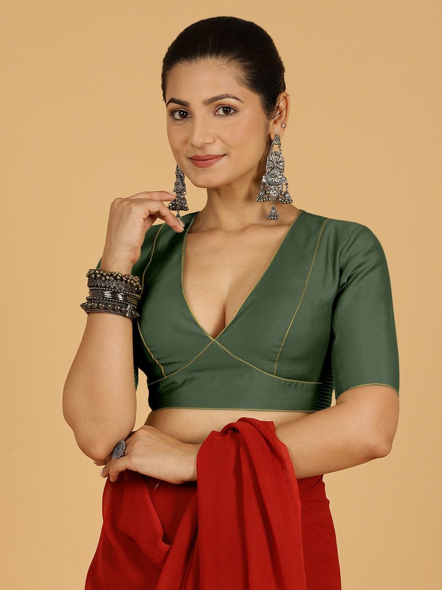 Ghazal x Rozaana Saree Blouse, in Green Viscose, featuring elbow sleeves and curved v-neckline, made for daily & work (view 8).
