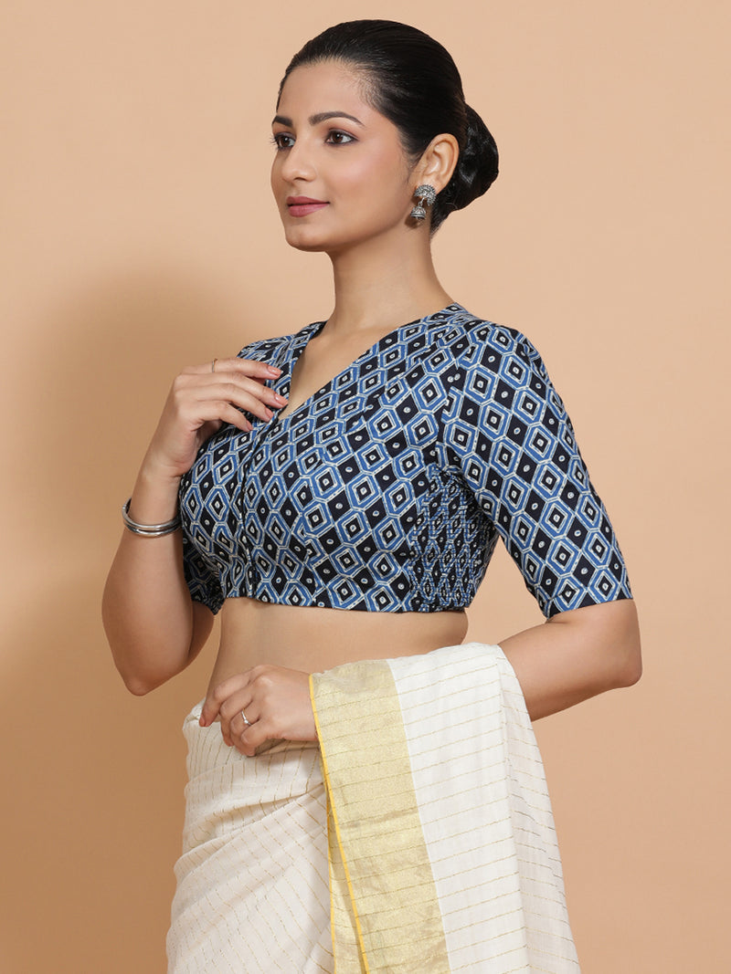 Gitanjali x Rozaana | Elbow Sleeves Cotton Saree Blouse in Indigo Blue Geometric Block Print Fabric-Binks