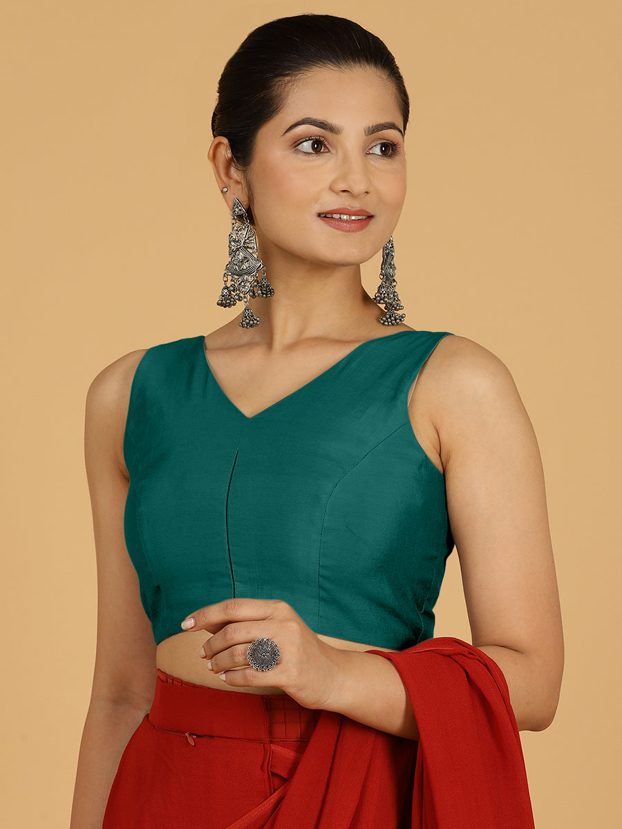 Hema x Rozaana Saree Blouse, in Green Viscose, featuring sleeveless and v-neckline, made for daily & work (view 4).