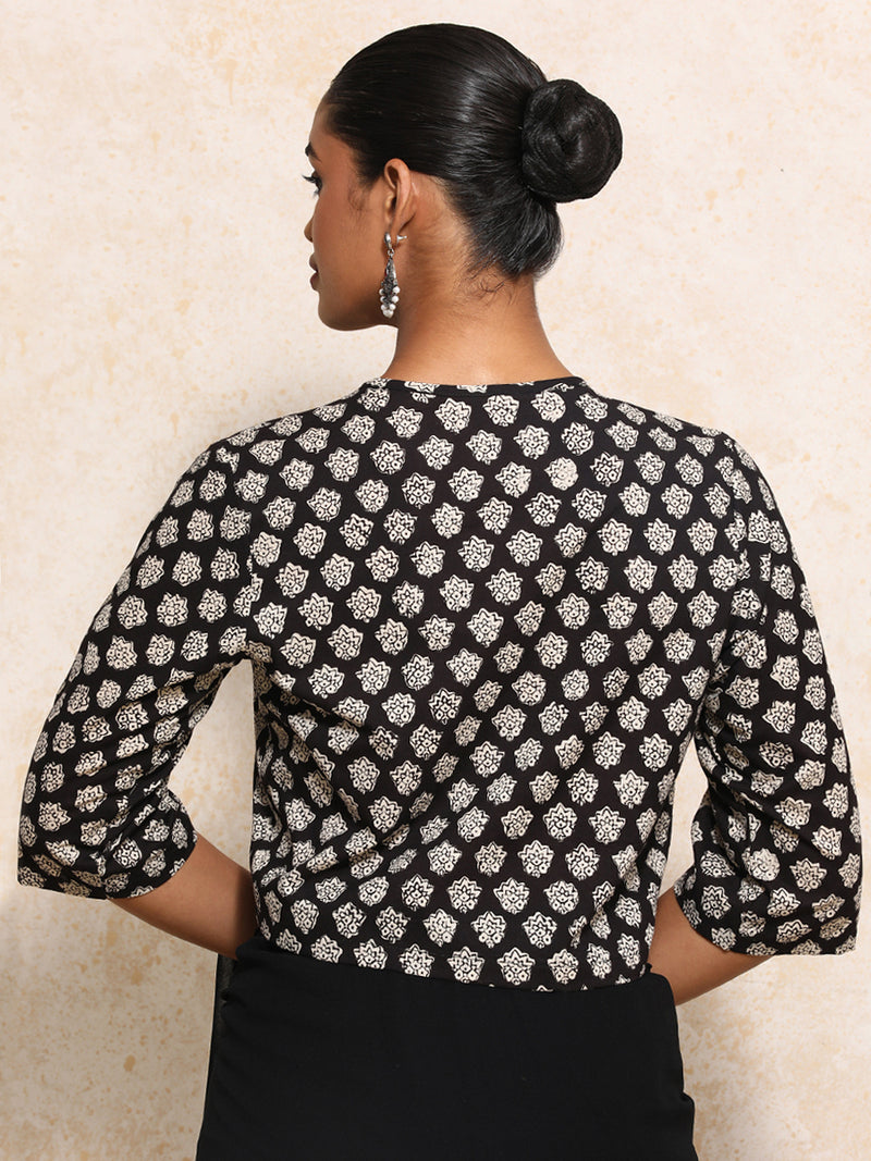 Hiya x Rozaana | Elbow Sleeves Saree Blouse in Black Floral Block Print Cotton-Binks