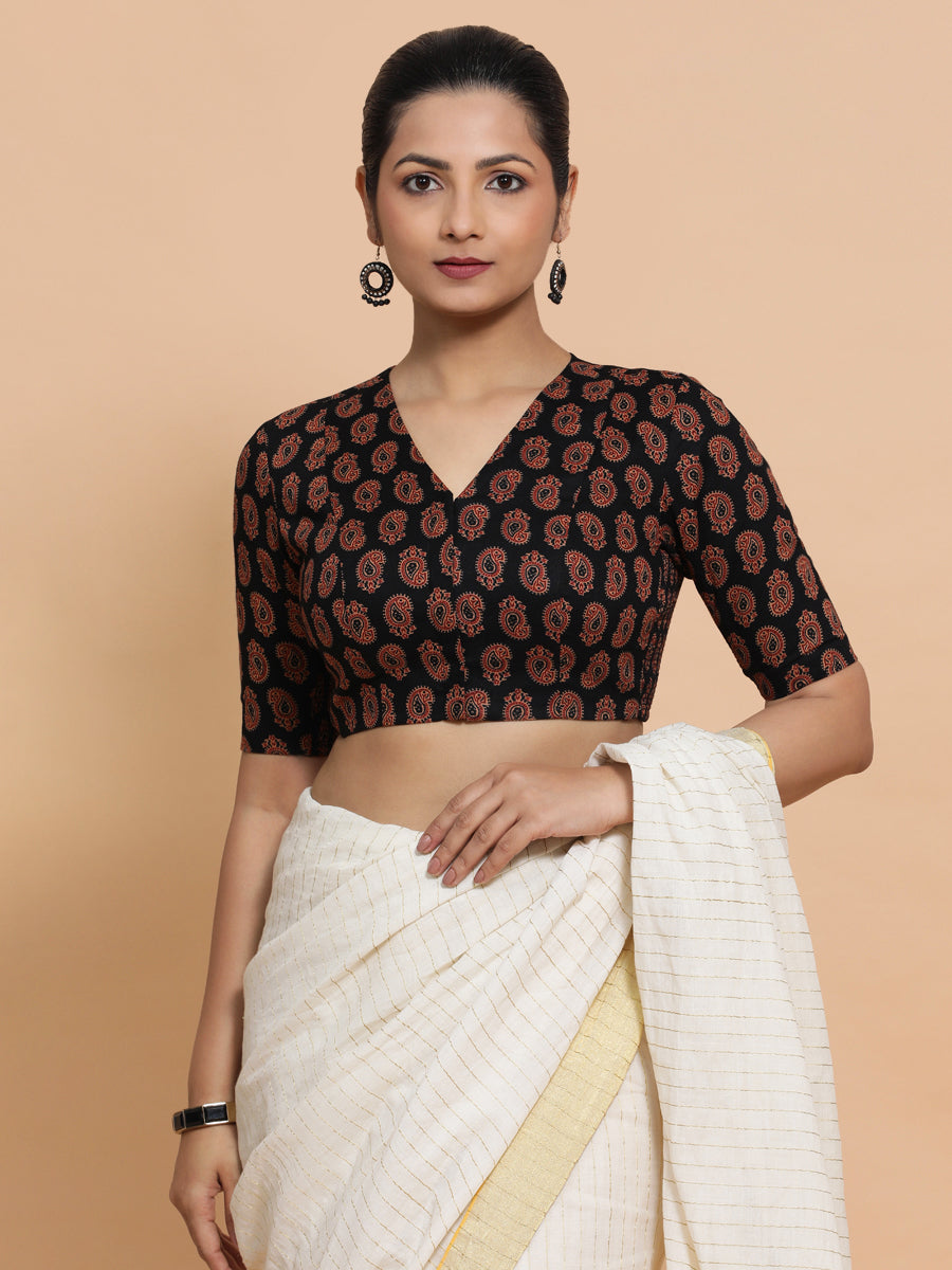 Ishani x Rozaana Saree Blouse, in Black Cotton, featuring elbow sleeves and v-neckline, made for daily & work (view 5).