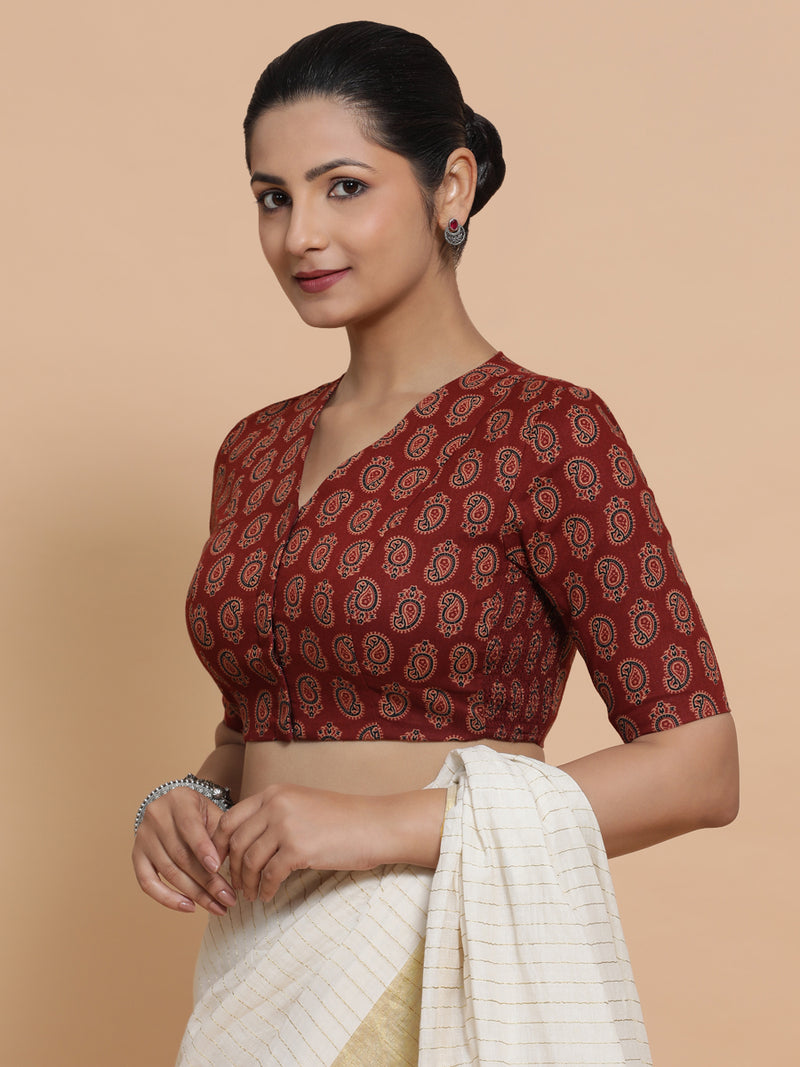 Ishani x Rozaana | Elbow Sleeves Cotton Saree Blouse in Red Mango Block Print Fabric-Binks
