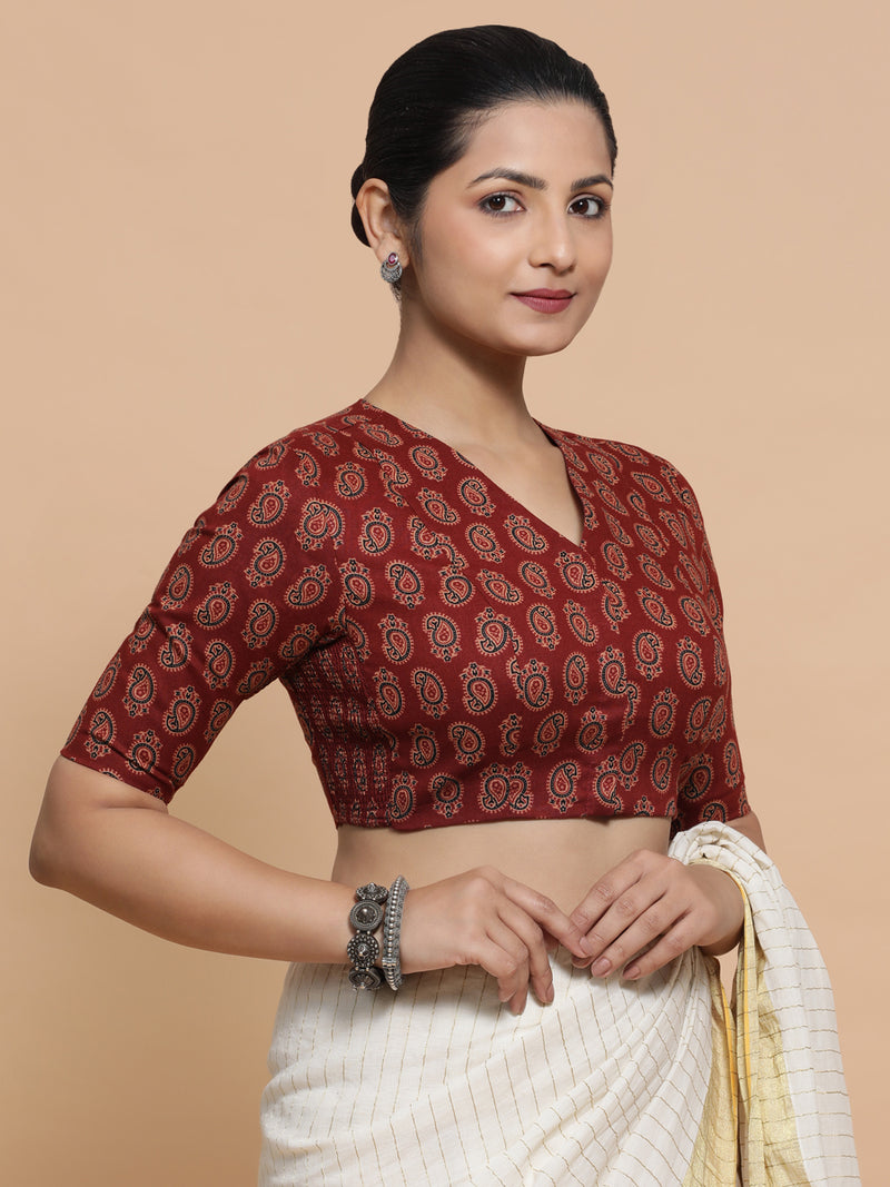 Ishani x Rozaana | Elbow Sleeves Cotton Saree Blouse in Red Mango Block Print Fabric-Binks