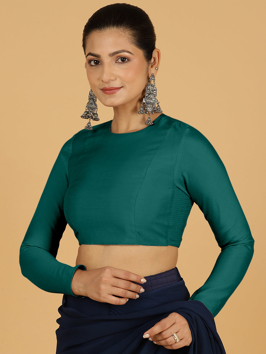 Jaya x Rozaana Saree Blouse, in Green Viscose, featuring full sleeves and jewel neckline, made for daily & work (view 6).