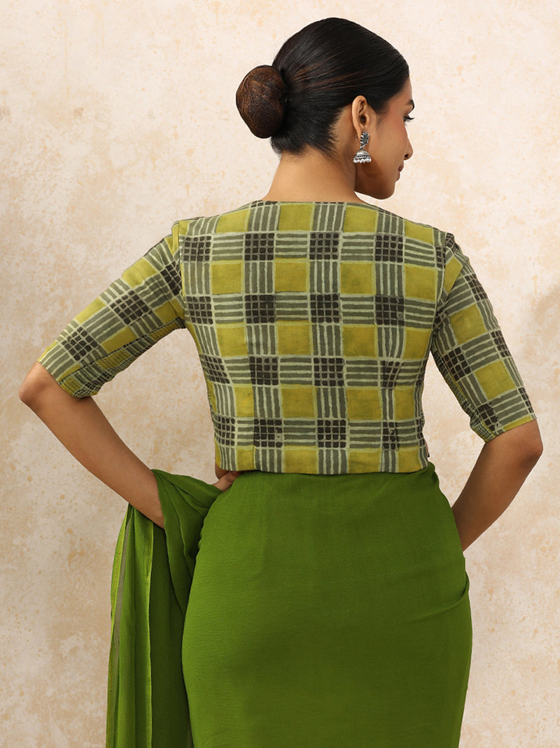 Kajal x Rozaana | Elbow Sleeves Saree Blouse in Olive Grid Block Print Cotton-Binks