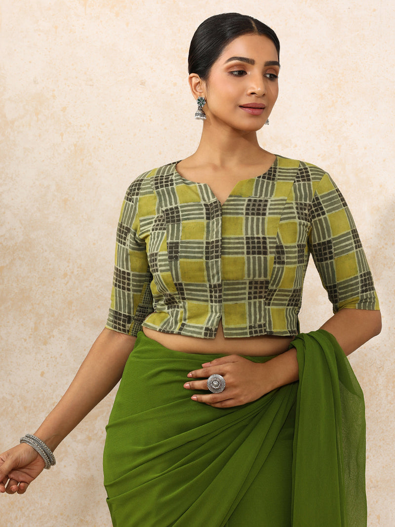 Kajal x Rozaana | Elbow Sleeves Saree Blouse in Olive Grid Block Print Cotton-Binks