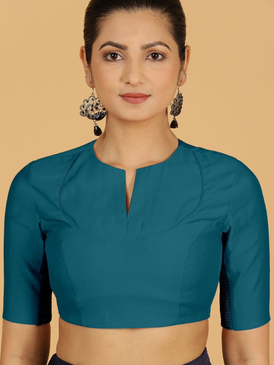 Karishma x Rozaana Saree Blouse, in Green Viscose, featuring elbow sleeves and jewel neckline, made for daily & work (view 5).