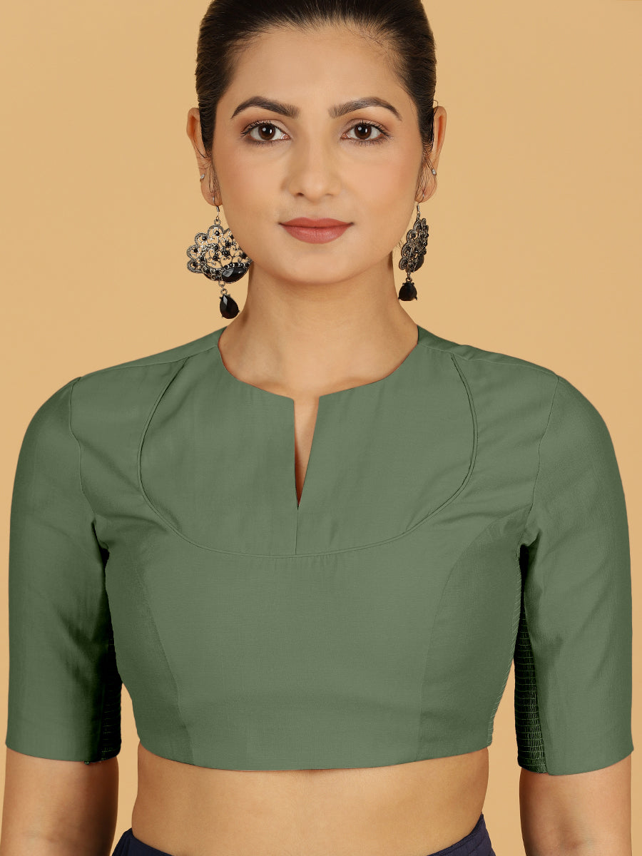 Karishma x Rozaana Saree Blouse, in Green Viscose, featuring elbow sleeves and jewel neckline, made for daily & work (view 5).