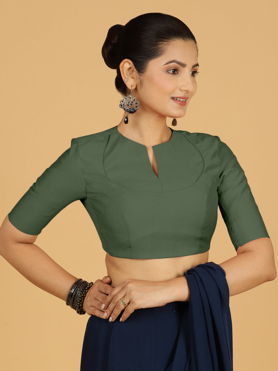 Karishma x Rozaana Saree Blouse, in Green Viscose, featuring elbow sleeves and jewel neckline, made for daily & work (view 7).