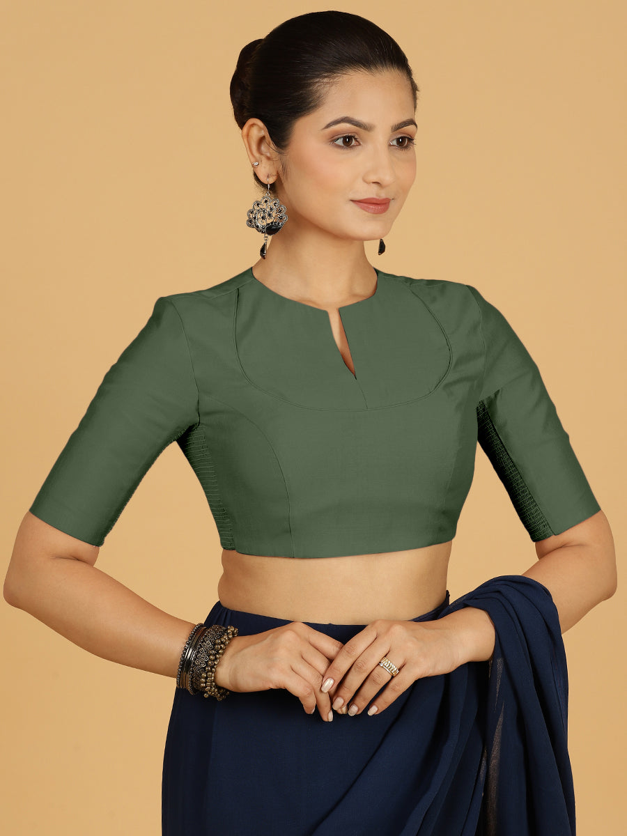 Karishma x Rozaana Saree Blouse, in Green Viscose, featuring elbow sleeves and jewel neckline, made for daily & work (view 8).