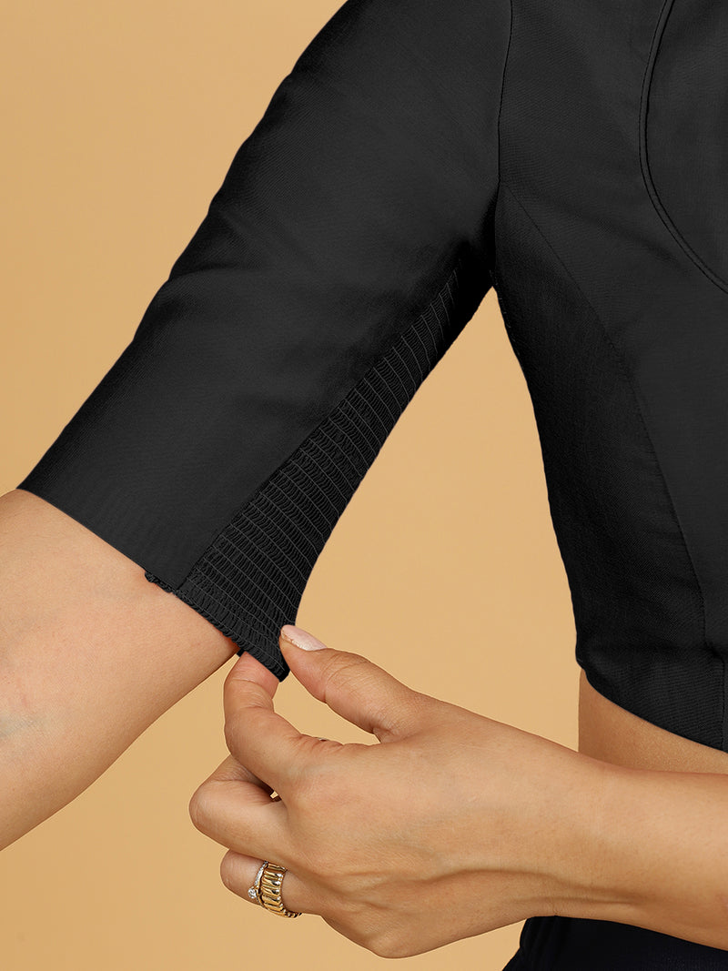 Karishma x Rozaana | Elbow Sleeves Saree Blouse in Raven Black-Binks