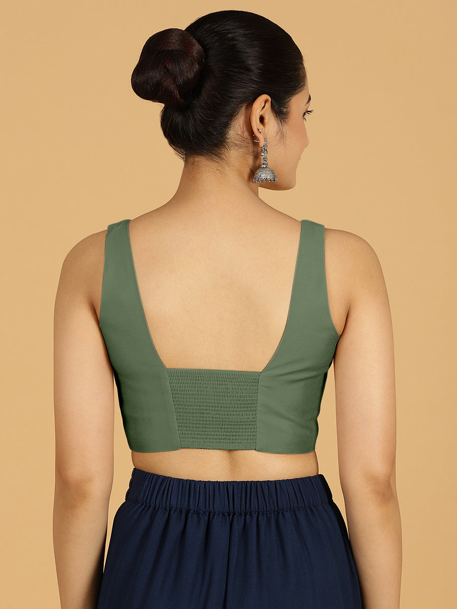 Kasturi x Rozaana Saree Blouse, in Green Viscose, featuring sleeveless and square neckline, made for daily & work (view 2).