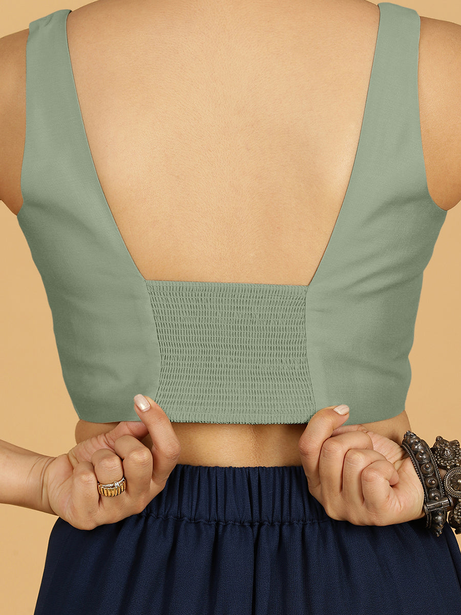 Kasturi x Rozaana Saree Blouse, in Green Viscose, featuring sleeveless and square neckline, made for daily & work (view 4).