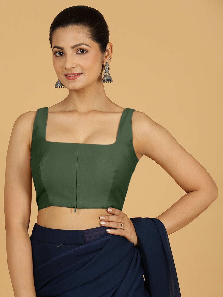 Kasturi x Rozaana Saree Blouse, in Green Viscose, featuring sleeveless and square neckline, made for daily & work (view 6).