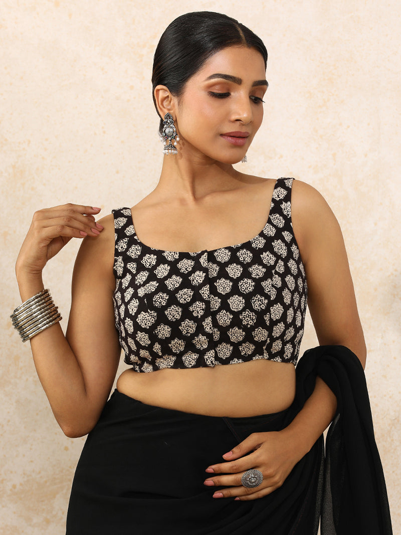 Kavitha x Rozaana | Sleeveless Saree Blouse in Black Floral Block Print Cotton-Binks