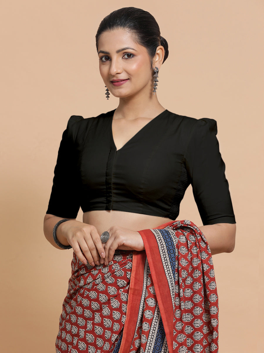 Kriti x Rozaana Saree Blouse, in Black Cotton, featuring elbow sleeves and v-neckline, made for daily & work (view 8).
