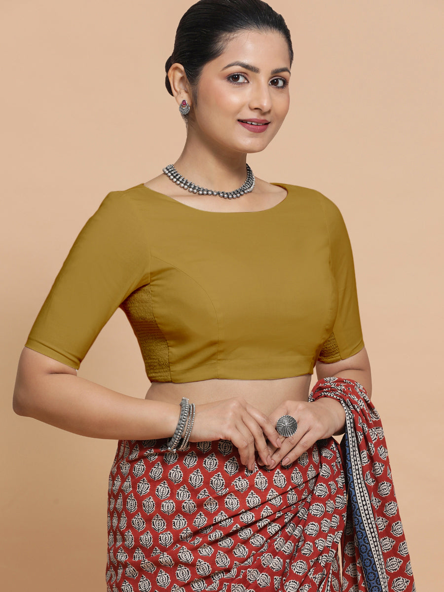 Kumud x Rozaana Saree Blouse, in Yellow Cotton, featuring elbow sleeves and boat neckline, made for daily & work (view 7).