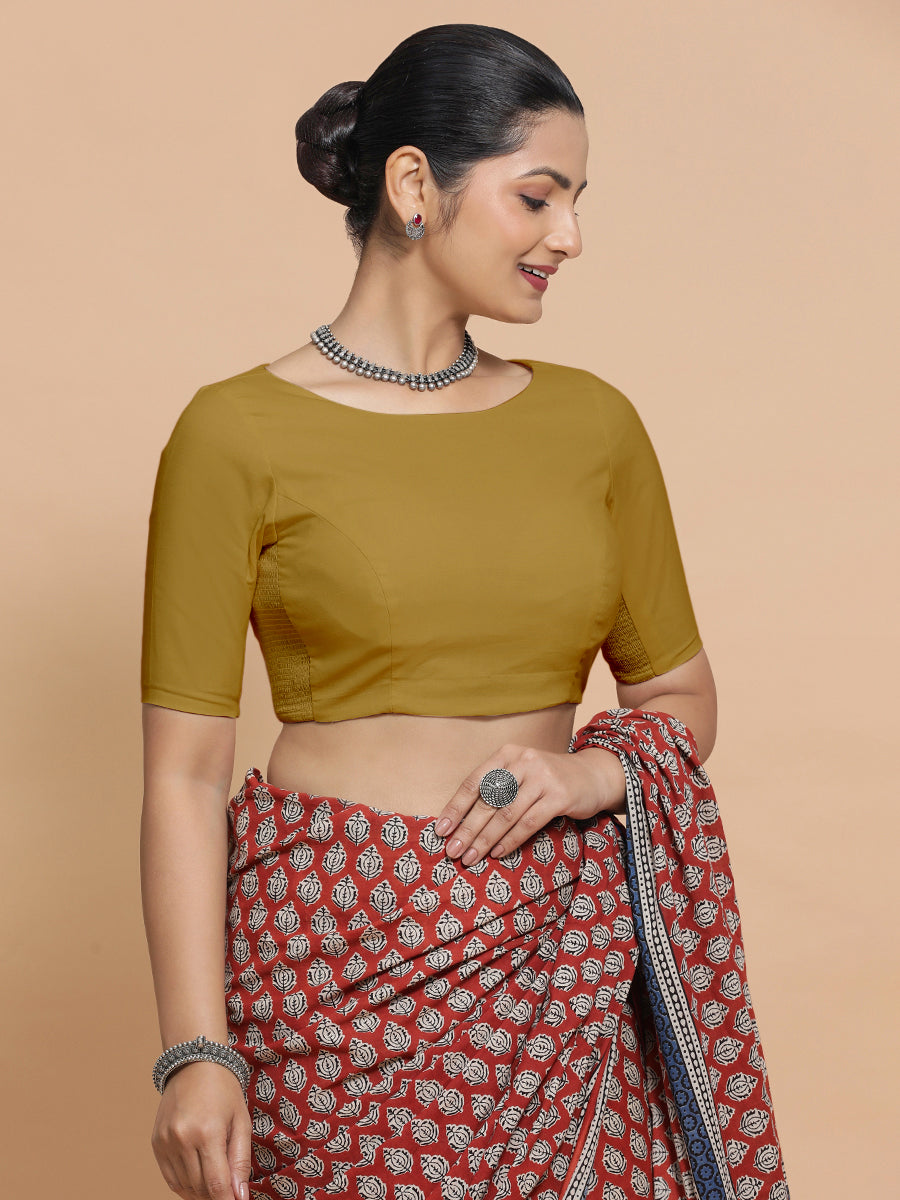 Kumud x Rozaana Saree Blouse, in Yellow Cotton, featuring elbow sleeves and boat neckline, made for daily & work (view 8).