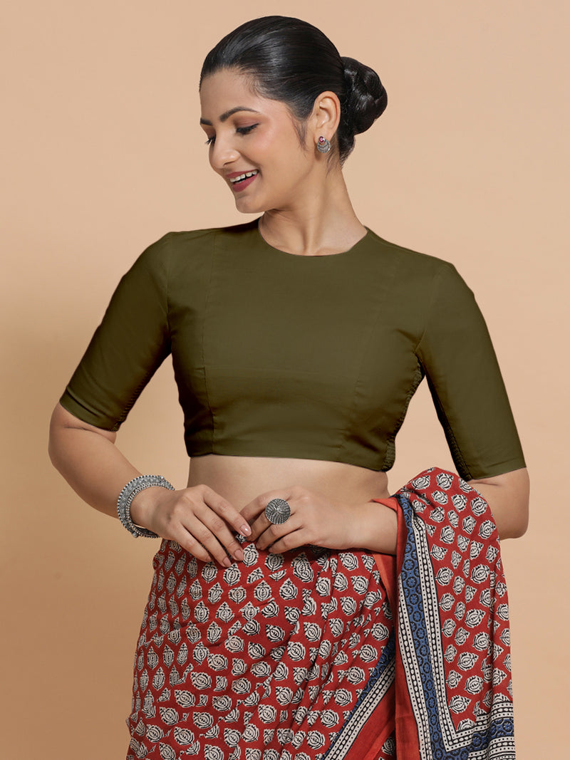 Lara x Rozaana | Jewel Neck Saree Blouse in Deep Olive Green Linen-Binks