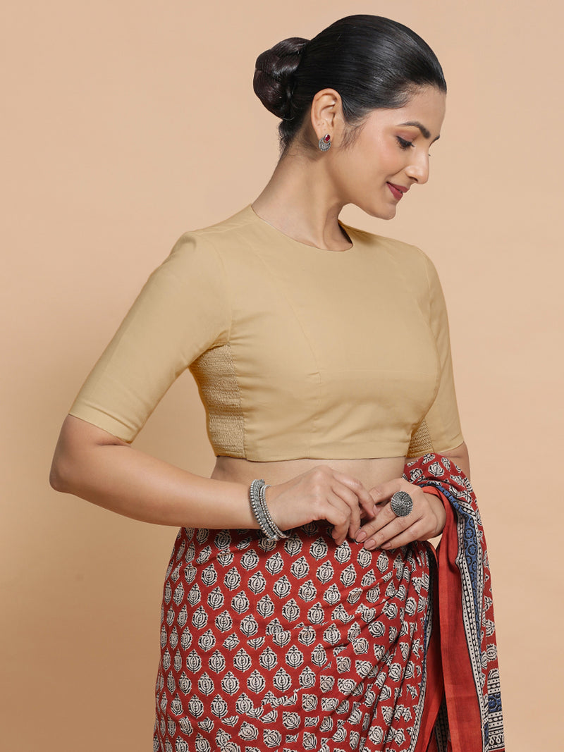 Lara x Rozaana | Jewel Neck Saree Blouse in Ecru Beige Linen-Binks